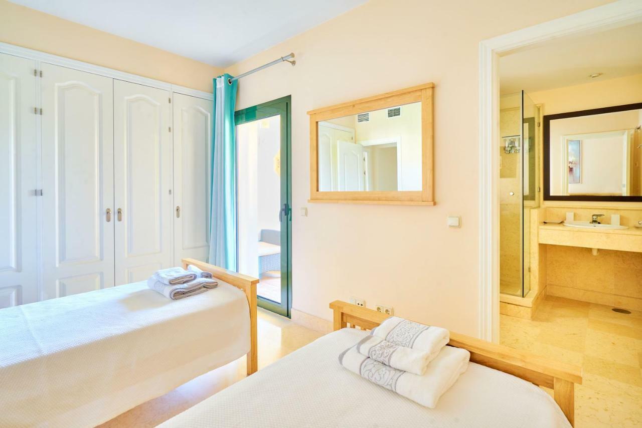 Appartement Capanes Del Golf à Benahavís Extérieur photo